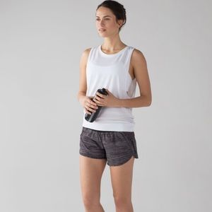 Lululemon 4” Tracker Short IV (4-way Stretch)
